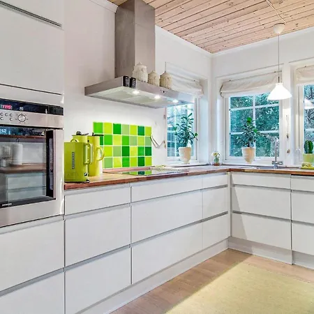 Awesome In W/ 2 Bedrooms * Hornbæk