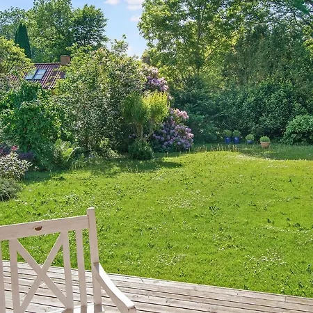 Prázdninový dům Awesome In W/ 2 Bedrooms