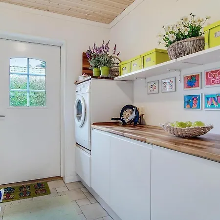 Awesome In W/ 2 Bedrooms